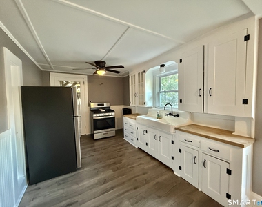80 North Street - Photo Thumbnail 7