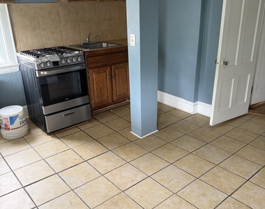 21 Holmes Avenue - Photo Thumbnail 1