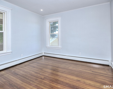 2029 Kings Highway - Photo Thumbnail 17