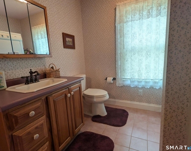 10 Shore Road - Photo Thumbnail 9