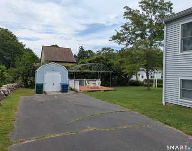 10 Shore Road - Photo Thumbnail 18