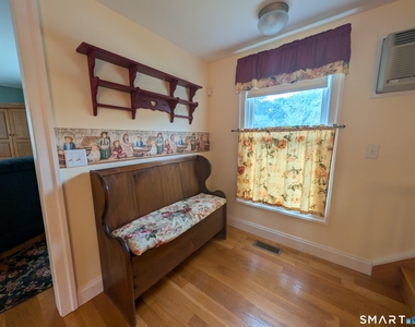 10 Shore Road - Photo Thumbnail 6