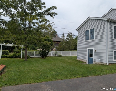 10 Shore Road - Photo Thumbnail 20