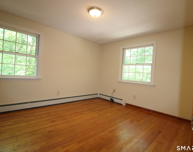 67 Mulberry Road - Photo Thumbnail 6