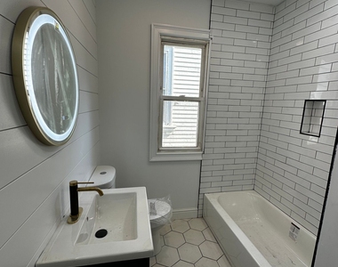 82 Howard Avenue - Photo Thumbnail 9