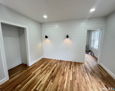 82 Howard Avenue - Photo Thumbnail 3