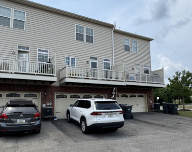 302 Fairgate Drive - Photo Thumbnail 1