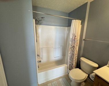 302 Fairgate Drive - Photo Thumbnail 19
