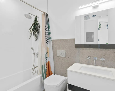 1204 Decatur Street - Photo Thumbnail 5