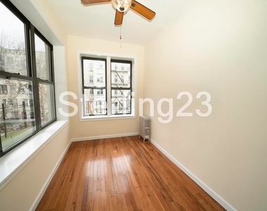 23-53 28th Street - Photo Thumbnail 3