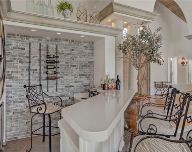 8628 Scarsdale Drive - Photo Thumbnail 12