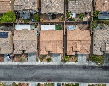 10513 Shanna Trellis Avenue - Photo Thumbnail 44