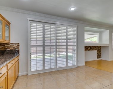 10513 Shanna Trellis Avenue - Photo Thumbnail 21