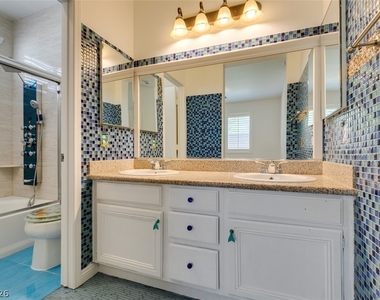 10513 Shanna Trellis Avenue - Photo Thumbnail 33