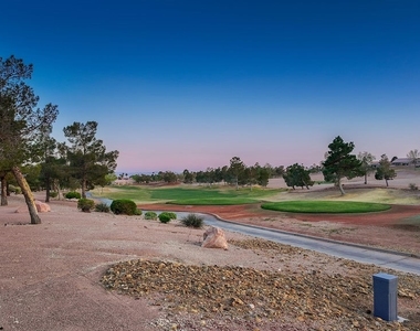 10513 Shanna Trellis Avenue - Photo Thumbnail 48