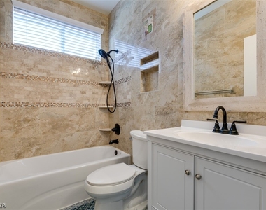 10513 Shanna Trellis Avenue - Photo Thumbnail 28