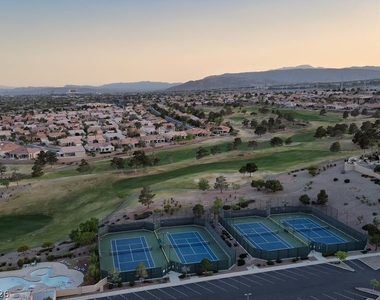 10513 Shanna Trellis Avenue - Photo Thumbnail 49