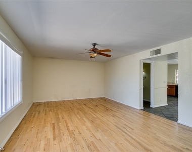 3318 China Drive - Photo Thumbnail 4