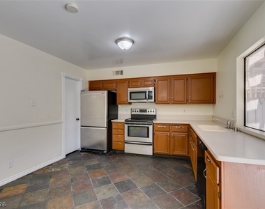 3318 China Drive - Photo Thumbnail 17
