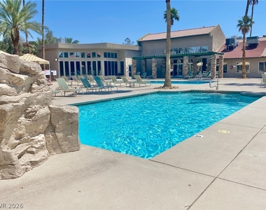 5081 River Glen Drive - Photo Thumbnail 13