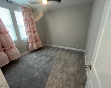 2455 Calestano Avenue - Photo Thumbnail 29
