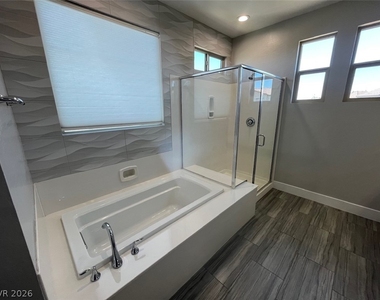2455 Calestano Avenue - Photo Thumbnail 20