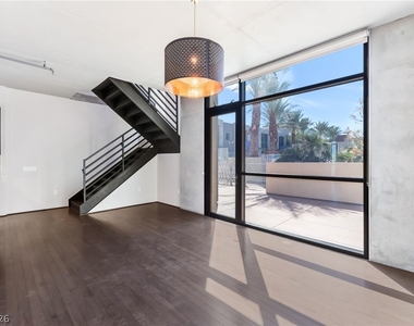 353 E Bonneville Avenue - Photo Thumbnail 14
