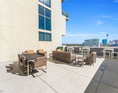353 E Bonneville Avenue - Photo Thumbnail 40