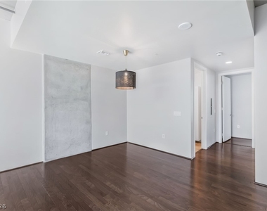 353 E Bonneville Avenue - Photo Thumbnail 15