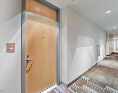 353 E Bonneville Avenue - Photo Thumbnail 6