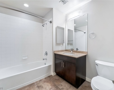 353 E Bonneville Avenue - Photo Thumbnail 35