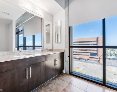 353 E Bonneville Avenue - Photo Thumbnail 27