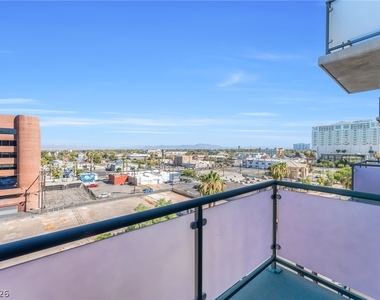 353 E Bonneville Avenue - Photo Thumbnail 31