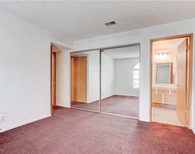 2975 Juniper Hills Boulevard - Photo Thumbnail 10