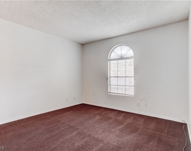 2975 Juniper Hills Boulevard - Photo Thumbnail 12
