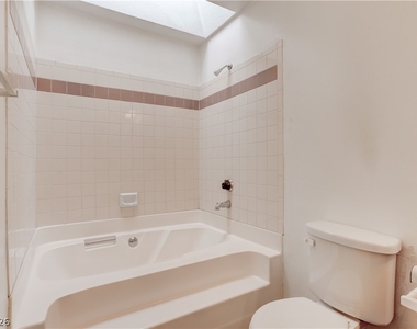 2975 Juniper Hills Boulevard - Photo Thumbnail 7