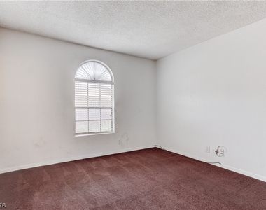2975 Juniper Hills Boulevard - Photo Thumbnail 11
