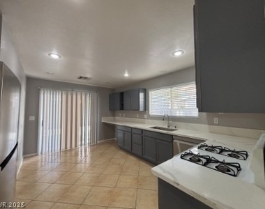 5344 Dawes Court - Photo Thumbnail 5
