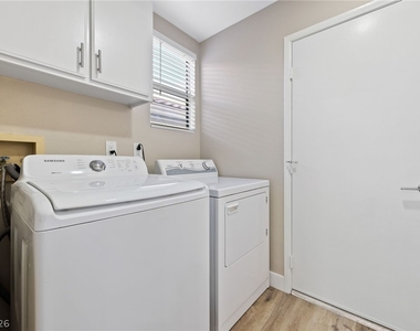 7627 Kalmalii Avenue - Photo Thumbnail 25