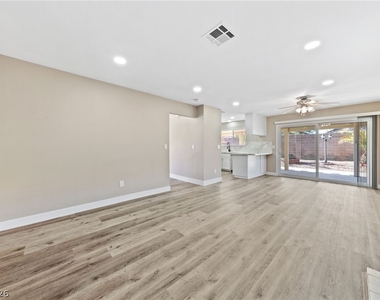 7627 Kalmalii Avenue - Photo Thumbnail 7