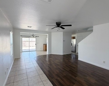2184 Dragonslayer Avenue - Photo Thumbnail 1