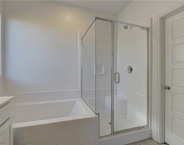 222 Palisade Falls Avenue - Photo Thumbnail 9