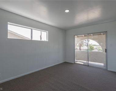 2298 Golden Arrow Drive - Photo Thumbnail 15