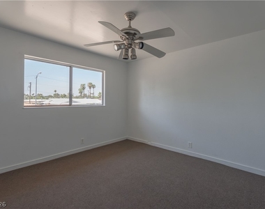 2298 Golden Arrow Drive - Photo Thumbnail 27
