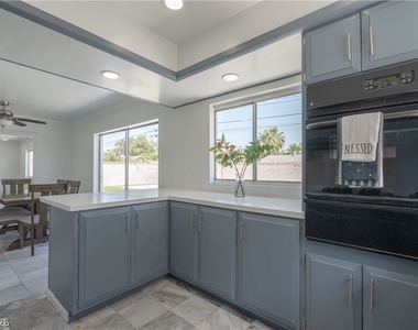 2298 Golden Arrow Drive - Photo Thumbnail 39