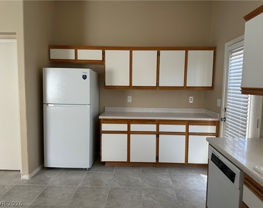 2120 Fred Brown Drive - Photo Thumbnail 12