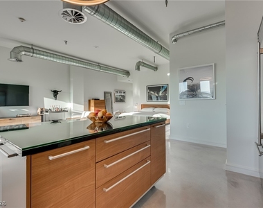 200 Hoover Avenue - Photo Thumbnail 9