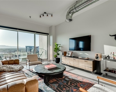 200 Hoover Avenue - Photo Thumbnail 2