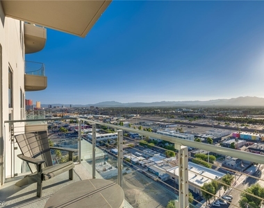 200 Hoover Avenue - Photo Thumbnail 20