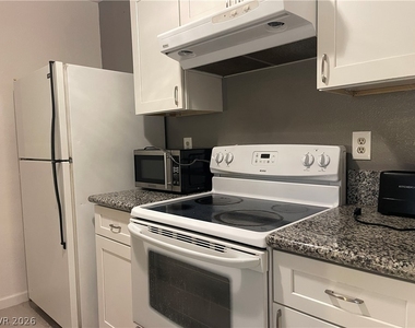 1361 E University Avenue - Photo Thumbnail 5